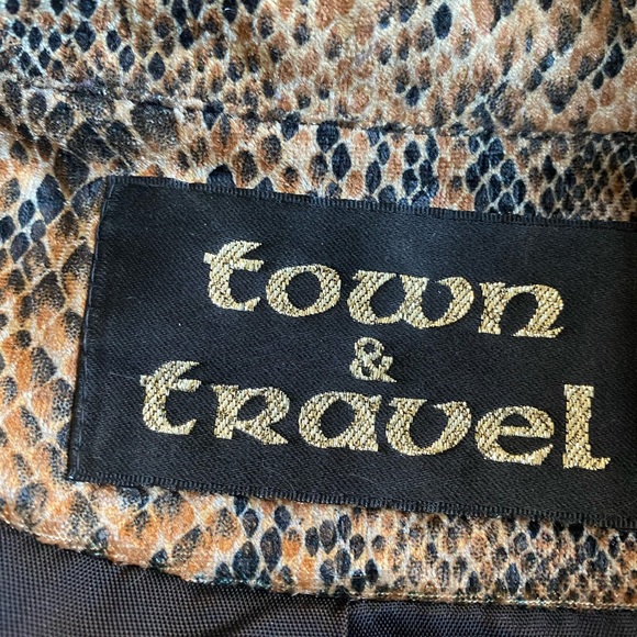 Animal print jacket with padded shoulders - Picture 4 of 5